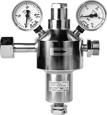 Central pressure regulator for high flow for pure gases with stainless steel diaphragm Central pressure regulator for high flow for pure gases with stainless steel diaphragm