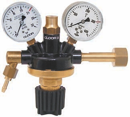 Standard pressure reducing valve inlet pressure 300 bar with dynamic pressure gauge up to 24 l/min Standard pressure reducing valve inlet pressure 300 bar with dynamic pressure gauge up to 24 l/min
